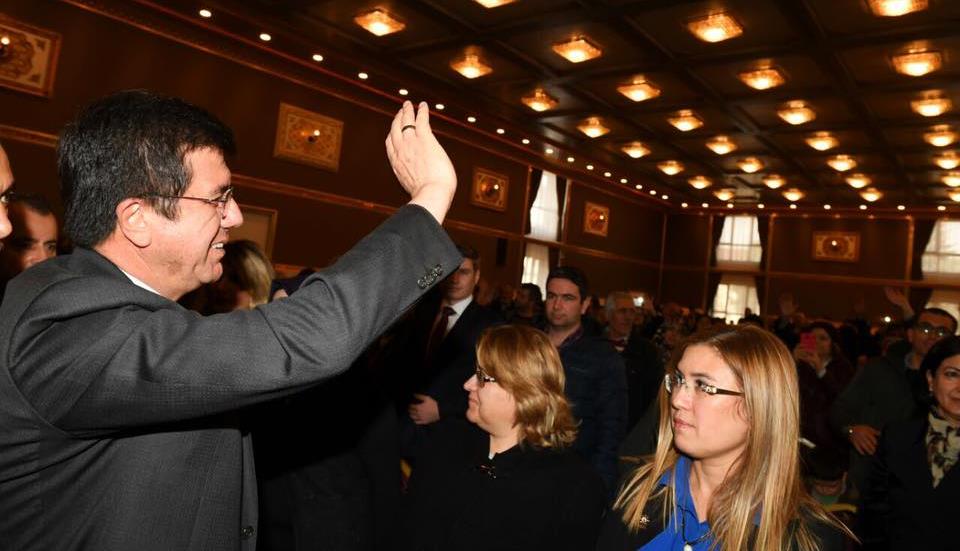 AK Parti Isparta İl Danışma Meclis Toplantısına katılan Ekonomi Bakanı Nihat