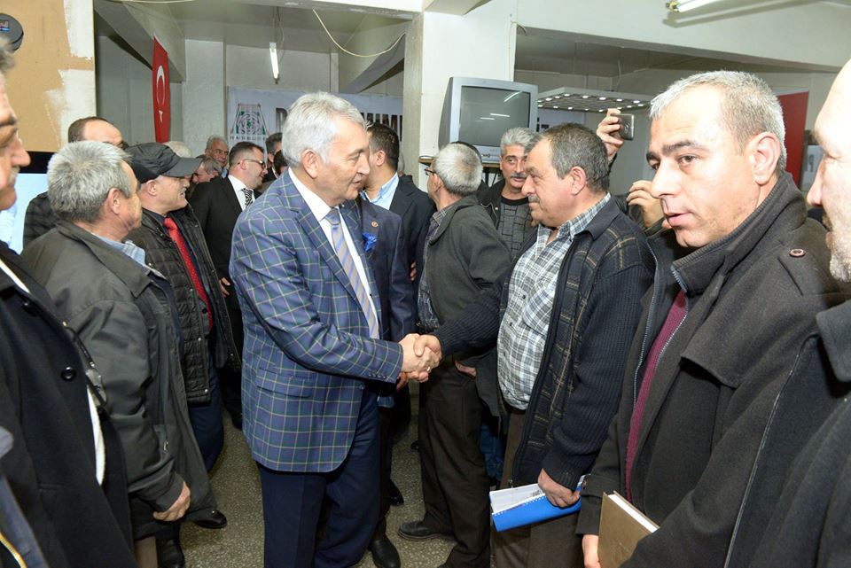 Isparta Belediyesi ‘Size Geliyoruz’ toplantılarının ilkini Yedişehitler Mahallesinden başlattı. Isparta