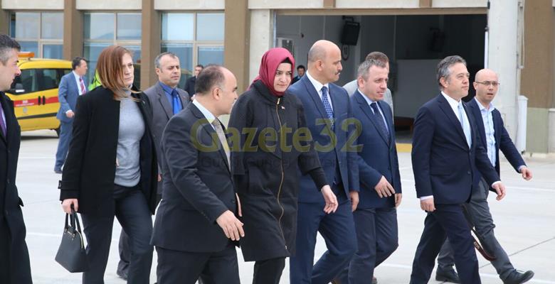 Hollanda ile yaşanan diplomasi krizinde dik duruş göstererek Türk milletinin