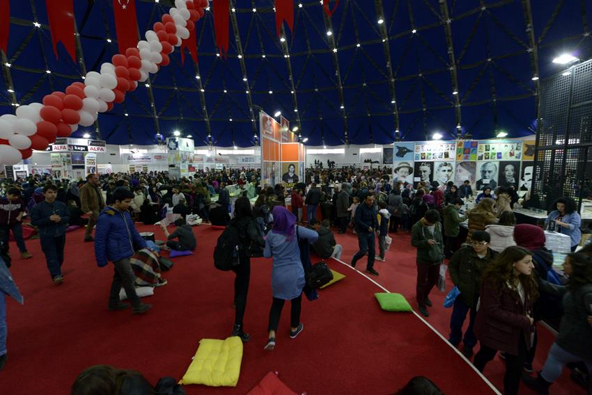 Isparta Belediyesinin Gökkubbe Fuar ve Kongre Merkezinde 3-12 Mart tarihleri