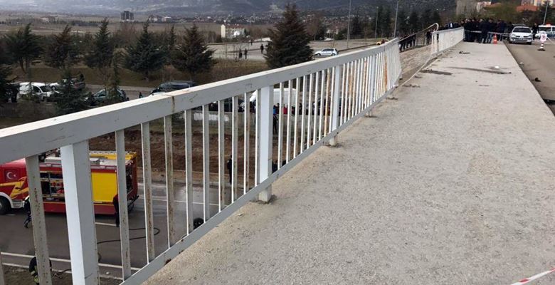 Süleyman Demirel Üniversitesi Batı ve Doğu Yakasını bir birine bağlayan