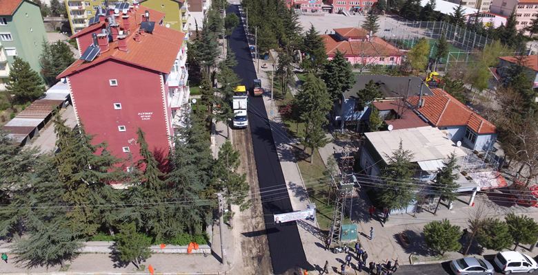 Isparta Belediyesi Fen İşleri Müdürlüğü Anadolu Mahallesinde 3 cadde ve