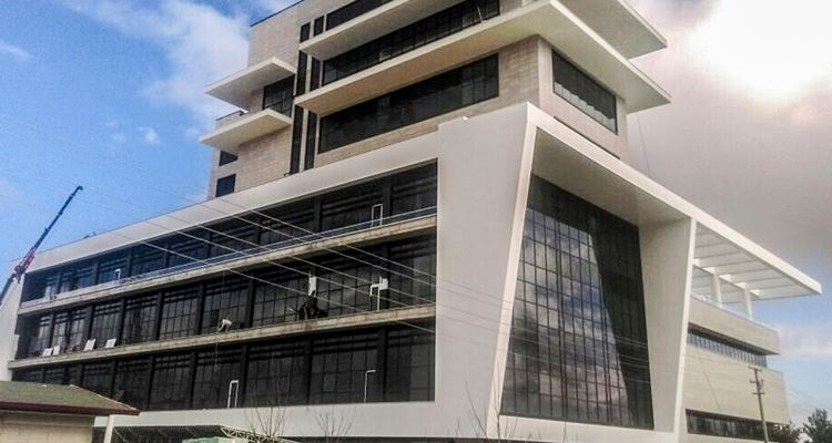 Isparta Ticaret ve Sanayi Odası’na ait arsaya inşa edilen “ekonomi