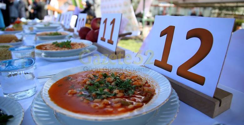 Isparta’da yöresel yemeklere dikkati çekmek için gerçekleştirilen yarışmada 12 kişi,