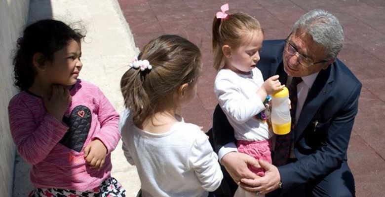 Isparta Milli Eğitim Müdürü Şahan Çoker, düzenlediği basın toplantısında okul