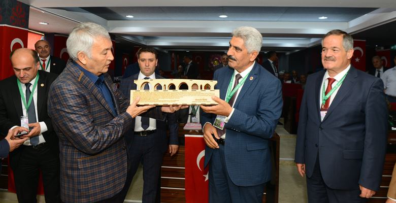 Türkiye Muhtarlar Konfederasyonu 32’nci Muhtarlar Bilgilendirme ve İstişare Toplantısı Isparta