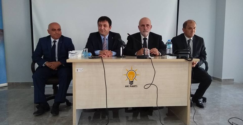 Isparta’da Ramazan Bayramı’nın birinci günü protokol bayramlaştı.