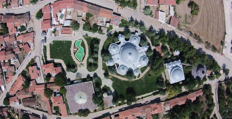 9’uncu Cumhurbaşkanı Süleyman Demirel’in kardeşi işadamı Şevket Demirel tarafından Isparta’nın