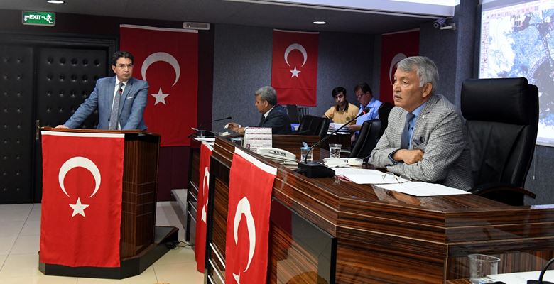 Isparta Belediyesi’nin 2016 yılı bütçesi 25 milyon lira fazla verdi.