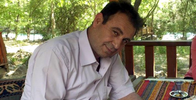 Isparta’da meydana gelen olayda bir kafenin mülk sahibi Hasan Özkan,