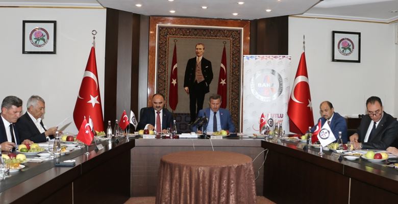 Batı Akdeniz Kalkınma Ajansı (BAKA) Yönetim Kurulu, Isparta Valiliği’nde toplandı.