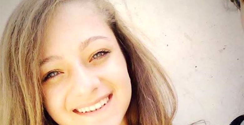 Sağlık Meslek Lisesi son sınıf öğrencisi 17 yaşındaki Emine Feyza