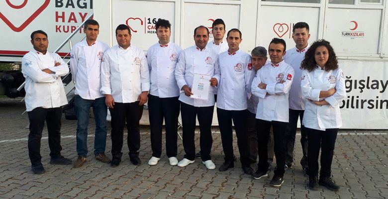 Hücre yetersizliği hastası 4 buçuk aylık Mustafa Seyfi Gökdoğan için