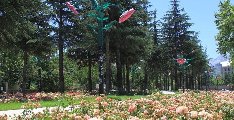 Isparta Belediyesi 2017 yılında 17 parkın yapımını tamamladı. Gül ağırlıklı