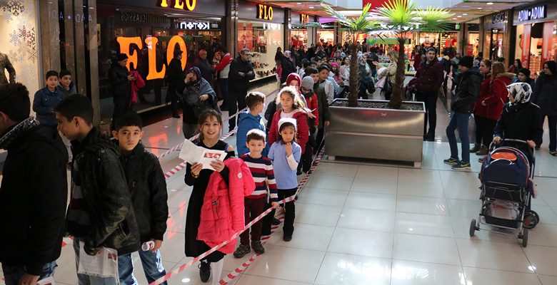 Iyaşpark Alışveriş ve Yaşam Merkezi okulların sömestr tatiline girmesiyle birlikte