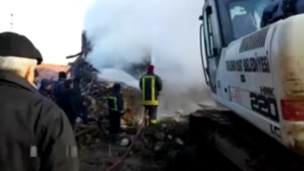 Isparta'nın Gelendost ilçesine bağlı Madenli köyünde feci bir yangın meydana