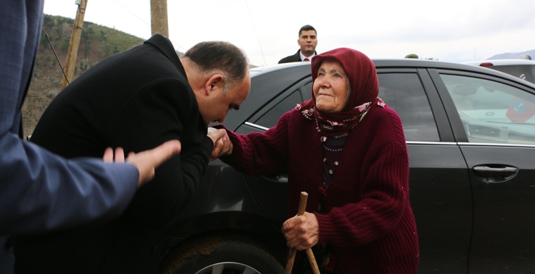 Isparta Valisi Şehmus Günaydın Aksu ve köylerini ziyaret etti, muhtarlar
