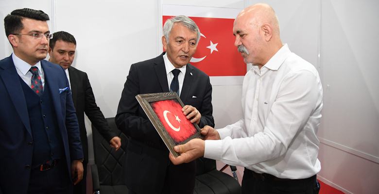 Isparta Belediye Başkanı Yüksek Mimar Yusuf Ziya Günaydın, 2019’da düzenlenecek