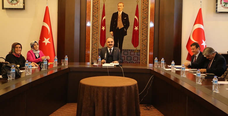 Şubat ayı Merkez Muhtarlar toplantısı Isparta Valisi Şehmus Günaydın başkanlığında