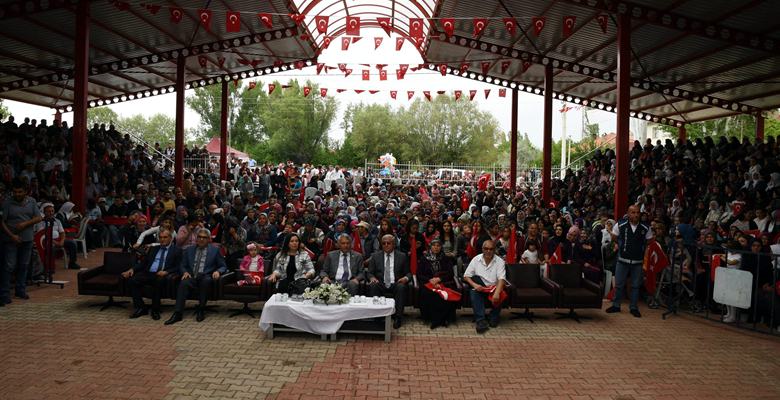 Yalvaç’ın Hüyüklü Belediyesi ile Isparta Belediyesi ortaklaşa Hüyüklü 10.Hıdrellez Şenlikleri