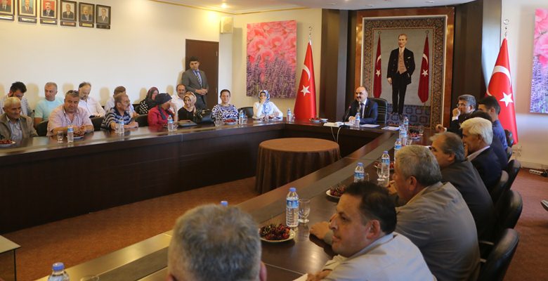 Her ay düzenli olarak gerçekleştirilen Merkez Muhtarlar Toplantısı Vali Şehmus