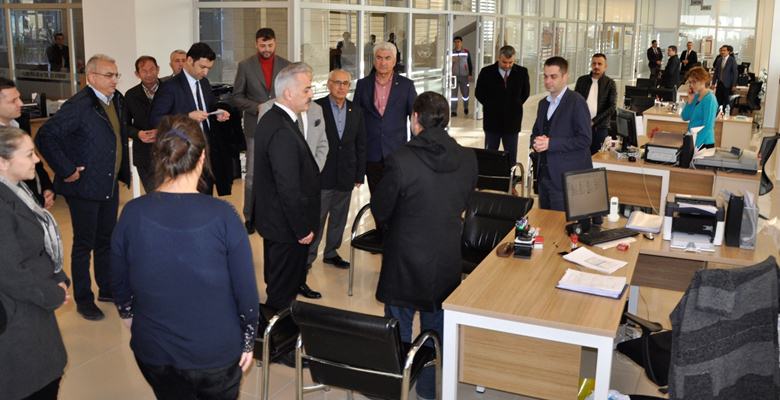 Vali Seymenoğlu, ITSO’ya ziyaretinde ilin ekonomisinin güçlenmesi adına sağladıklarını katkılardan