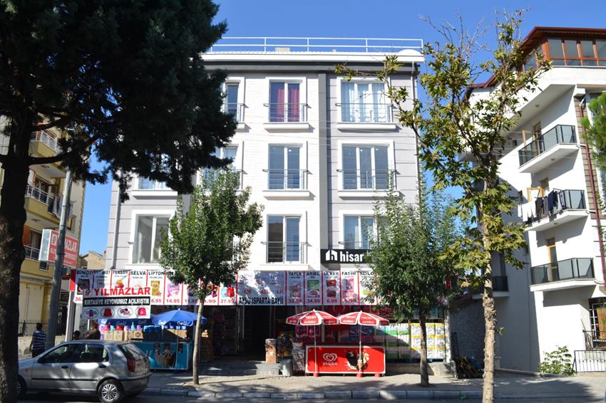 Adres: Bağlar Mah. 111. Cadde No: 140 Tel: 0246 232