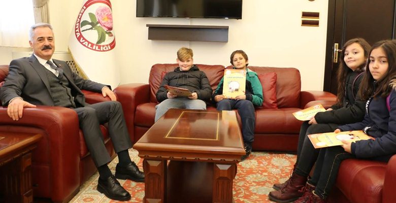 2018-2019 Eğitim-Öğretim yılının ilk yarısı bugün sona erdi. Sabah Şehit