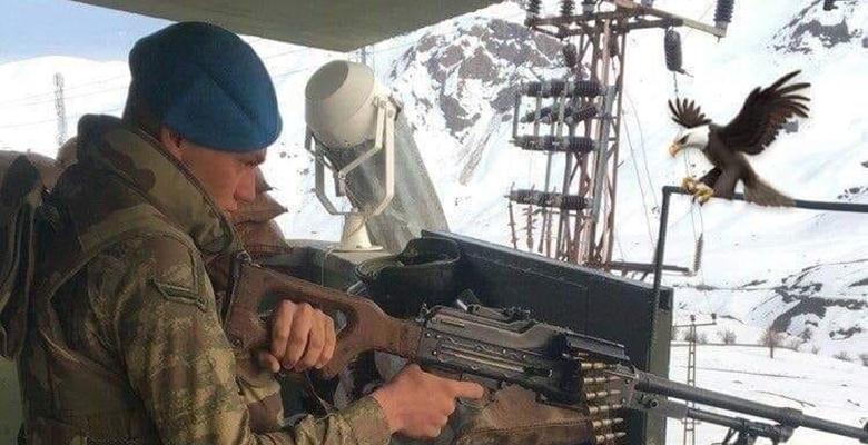 Hakkari merkez Otluca Köyü Dağ ve Komando Tugay Komutanlığında nöbet