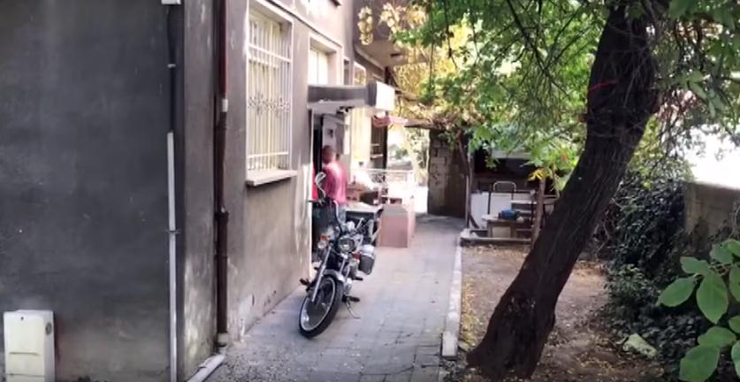 Çelebiler Mahallesi bugün silah sesi ile sarsıldı. 54 yaşındaki bir