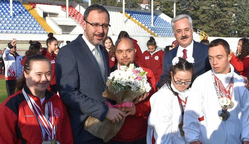 Gençlik ve Spor Bakanı Mehmet Muharrem Kasapoğlu ilimizi ziyaret etti