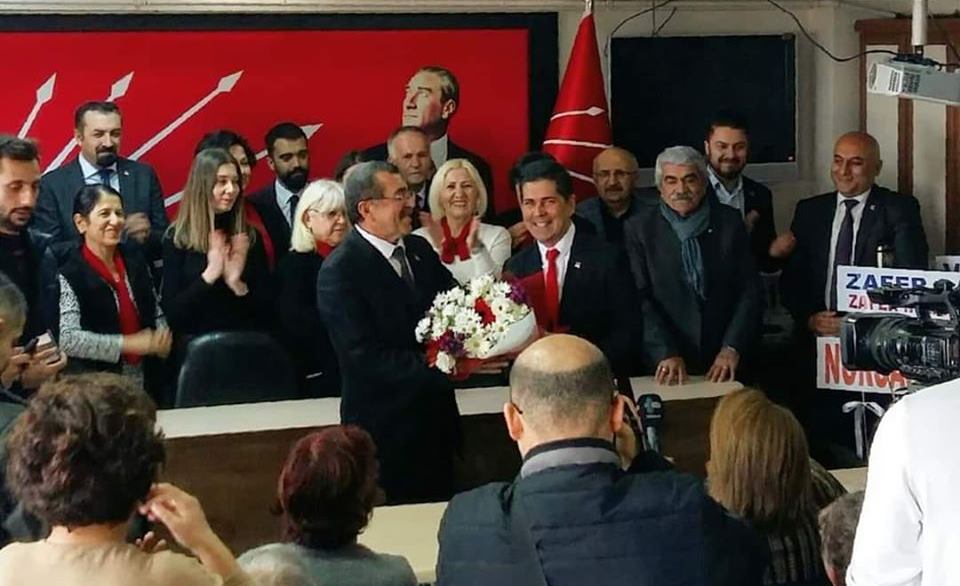 Kürkçü il başkanlığını Halıcı’ya devretti