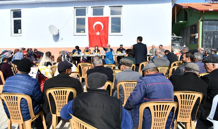 Her ay düzenli olarak bir ilçede gerçekleştirilen muhtarlar toplantının Şubat