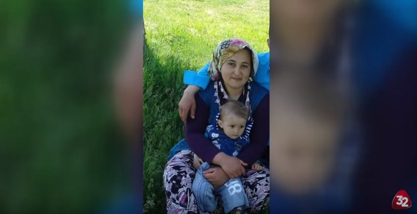 Isparta’nın Yalvaç ilçesinde 2 çocuk annesi 28 yaşındaki kadın, evlerinin