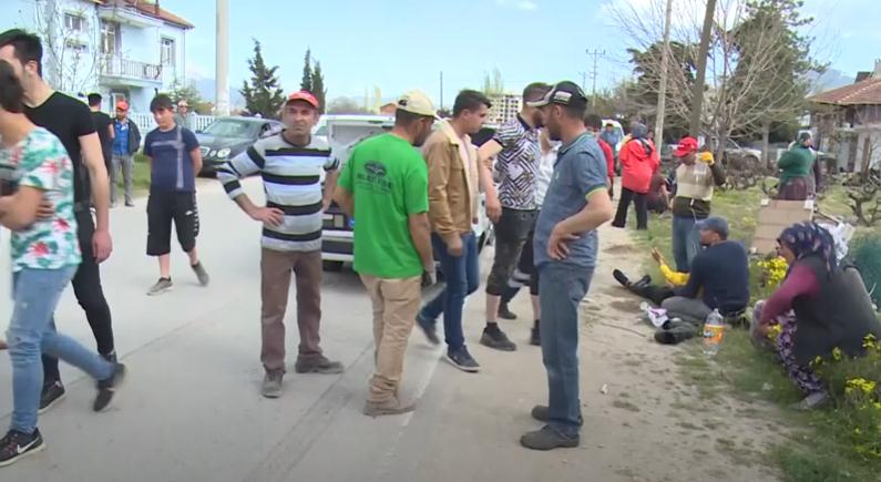 Deregümü yolunda feci bir kaza meydana geldi. İki otomobilin kafa