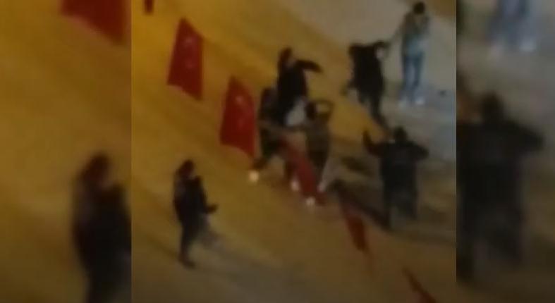 Isparta’da sosyal medyada başlayan tartışma sokağa taşındı. Tartışma kavgaya dönüşünce