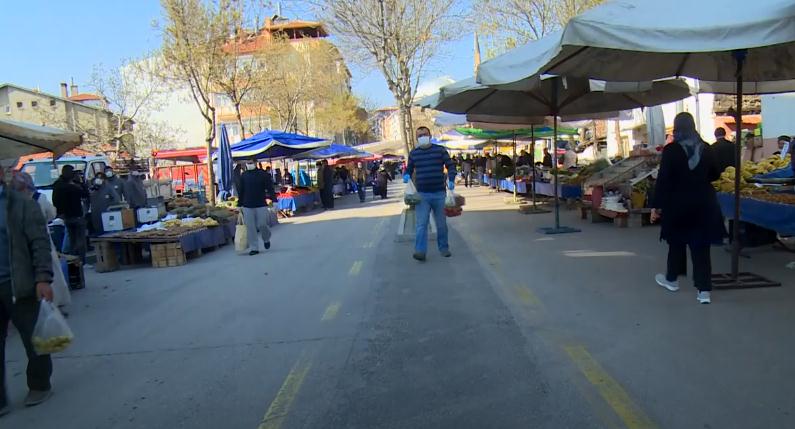 Isparta İl Hıfzıssıhha Kurulu’nun aldığı karar gereği Karaağaç Pazarında esnafa