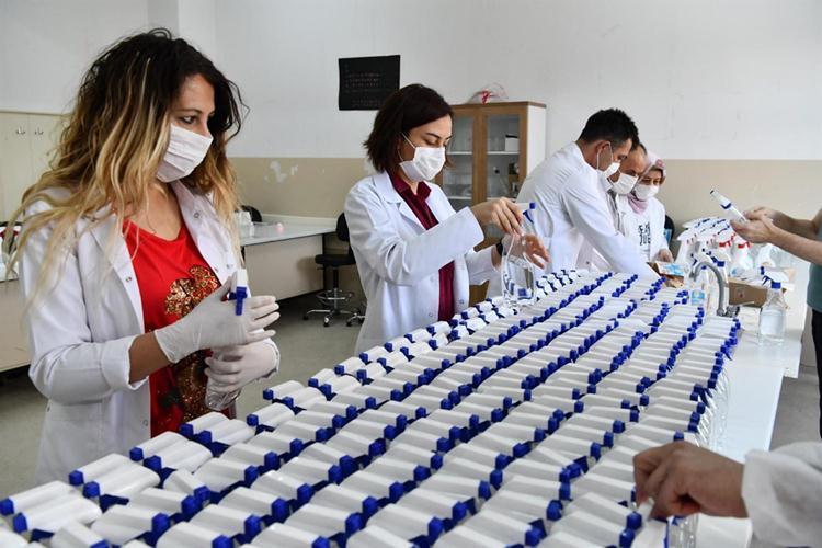 İçinde bulunduğumuz koronavirüs pandemisi ile mücadelede meslek liselerinin önemi bir