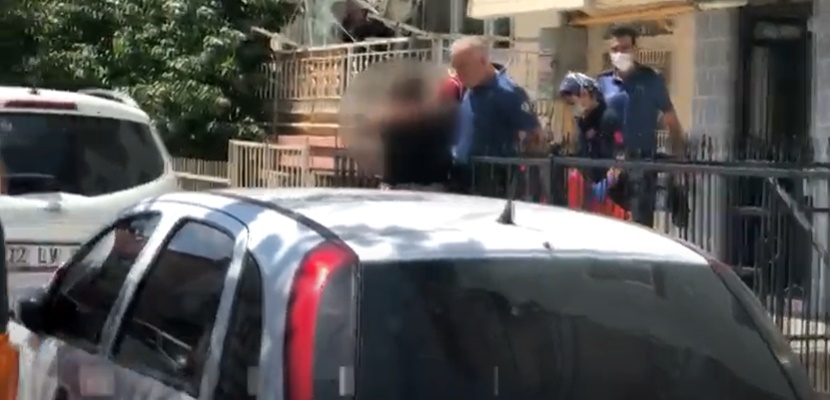 Isparta’nın Bağlar Mahallesi’nde yaşayan 29 yaşındaki kadın, bilinmeyen bir nedenle