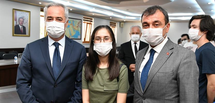 2020 Yükseköğretim Kurumları Sınavı’nda (YKS) ilk 1000 içinde yer alan