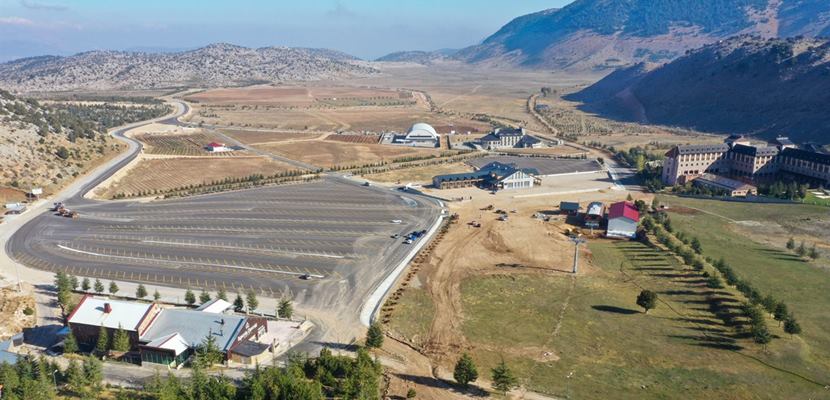Yaklaşan sezon öncesi Davraz Kayak Merkezi’ndeki çalışmalar hummalı bir şekilde