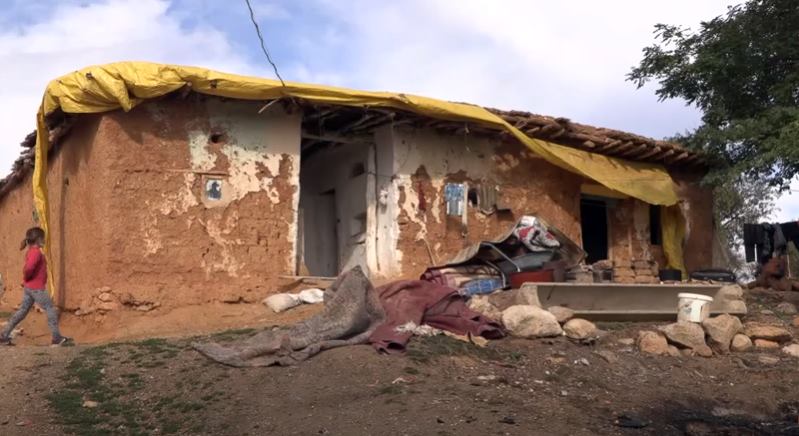 Yalvaç ilçesine bağlı Mısırlı köyünde 4 çocuklu 7 kişilik aile