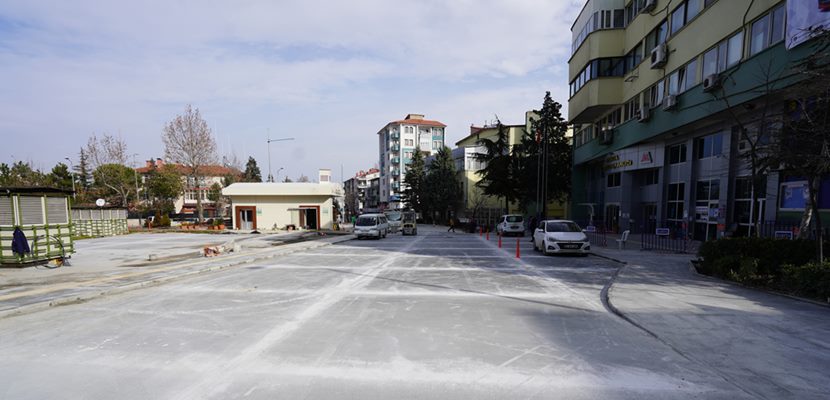 Isparta Belediyesi önündeki yer altı katlı otoparkta güçlendirme çalışmaları tamamlandı.