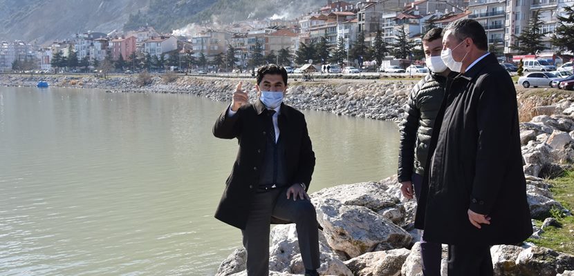 Devlet Su İşleri 18. Bölge Müdürü Rahmi Şahin, Eğirdir Gölü’nde