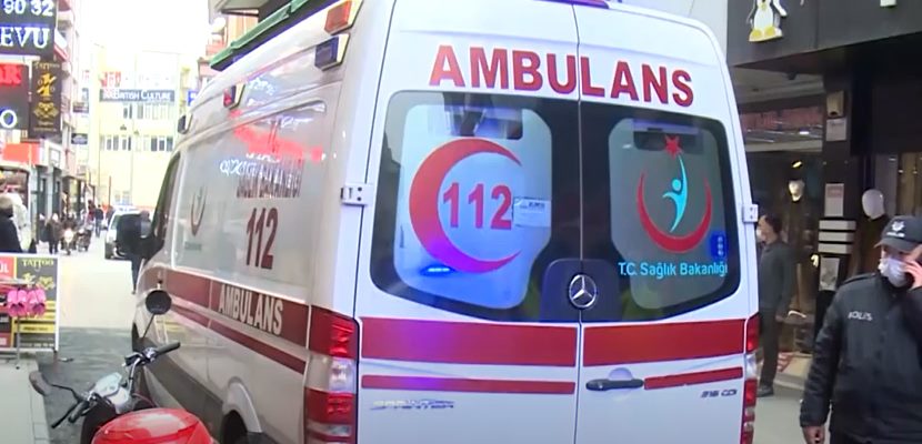 Isparta’da Kafeler Caddesinde 42 yaşındaki şahsın, başına poşet geçirilmiş şekilde