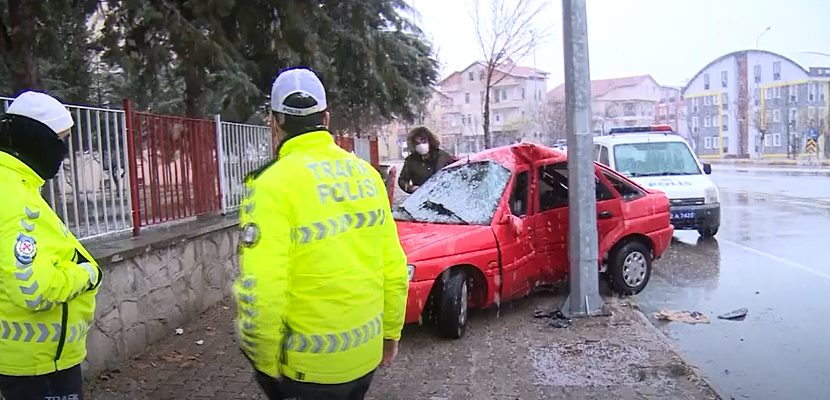 Kar yağışı bir taraftan güzel görüntülere sahne olurken bir taraftan