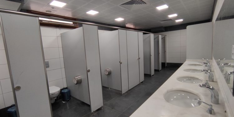 Mimar Sinan ve Kavaklı Cami tuvaletleri yenilendi ücretsiz hizmet vermeye başlıyor