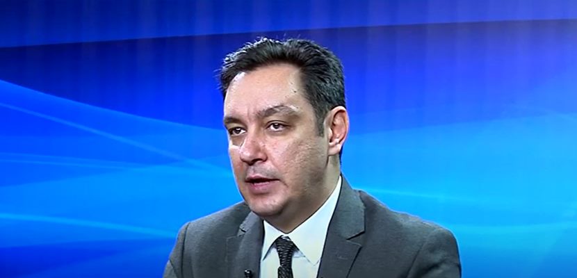 Kanal 32 ekranlarında yayınlanan Bire Bir programına konuk olan Isparta