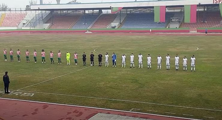 Ispartaspor camiasının yakından tanıdığı bir isim olan Hakan Şimşek takımın