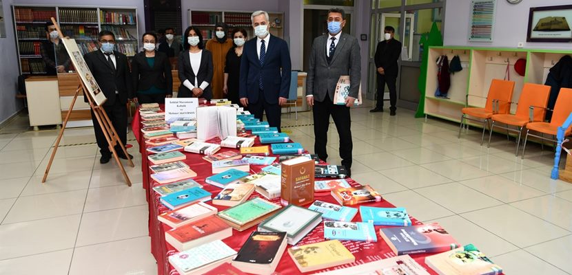 İstiklal Marşımızın kabul edilişinin 100. yılı, düzenlenen çeşitli etkinliklerle kutlanmaya